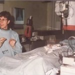 První RFA u dospělého pacienta, květen 1992, IKEM ve spolupráci s KC Motol. Katetrizující C.Tracy (USA)